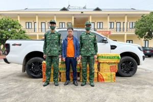 Bắt giữ đối tượng vận chuyển trái phép 181kg pháo nổ