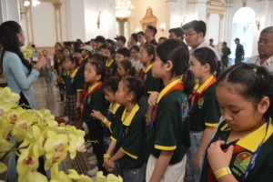 Gần 11.000 lượt khách tham quan trụ sở UBND, HĐND TP. Hồ Chí Minh