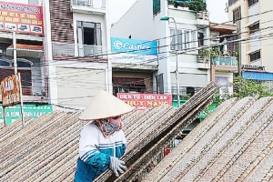 Nam Định: Các làng nghề tất bật chuẩn bị nguồn hàng phục vụ Tết Giáp Thìn 2024
