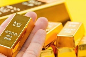 Giá vàng hôm nay 17/01: Giá vàng thế giới bất ngờ giảm mạnh