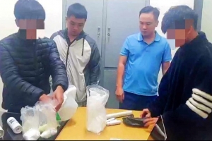 Phát hiện 03 học sinh, mua hóa chất về tự chế pháo nổ để đốt vào dịp Tết