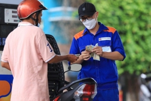 Giá xăng dầu đồng loạt tăng trở lại