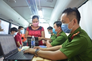 Người dân ở TP. Hồ Chí Minh làm căn cước công dân tại trụ sở mới từ ngày 19/02