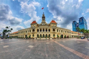 TP. Hồ Chí Minh dự kiến tổ chức 12 đợt tham quan Trụ sở HĐND – UBND thành phố năm 2024
