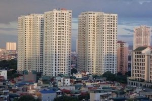 Bất động sản năm 2024: Doanh nghiệp cần tăng nguồn cung, giảm giá bán