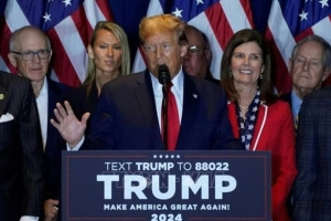 Cựu Tổng thống Trump giành chiến thắng trong cuộc bầu cử sơ bộ ở bang South Carolina