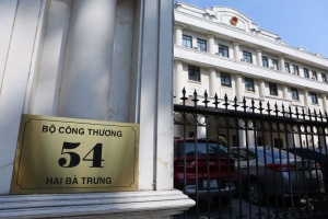 Hàng loạt Cục trưởng, Vụ trưởng ở Bộ Công Thương bị điều chuyển xuống làm cấp phó, vì sao?