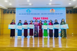 Diễn đàn “Hương sắc phụ nữ Quảng Ninh – Vùng di sản”