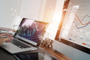 Cổ phiếu MSN giúp thị trường đảo chiều, dòng tiền chảy mạnh vào nhóm chứng khoán