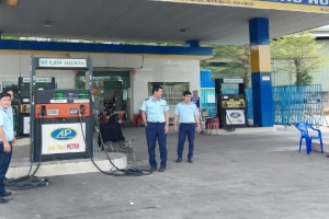 Vi phạm trong kinh doanh xăng dầu, một cửa hàng bị xử phạt gần 40 triệu đồng