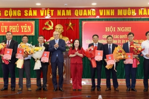 Bổ nhiệm, chỉ định 11 Bí thư Huyện ủy, Giám đốc, Phó Giám đốc Sở, Trưởng ban