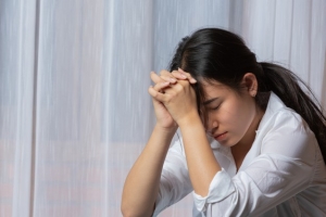 5 triệu chứng rối loạn lo âu không thể xem thường và giải pháp từ Kim Thần Khang!