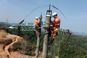 PC Cao Bằng: Chủ động triển khai nhiều giải pháp nâng cao chất lượng cung ứng điện
