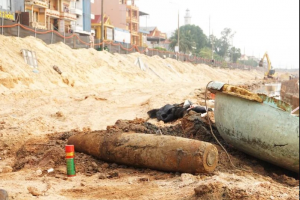 Phát hiện quả bom nặng khoảng 230 kg có bán kính sát thương khoảng 1 km