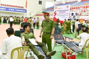 Công an tỉnh Quảng Bình hiến tặng 280 đơn vị máu