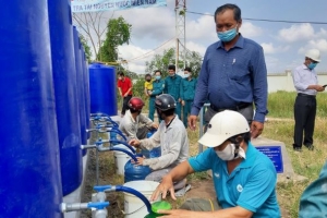 Thủ tướng yêu cầu tập trung bảo đảm cấp nước sinh hoạt cho người dân Đồng bằng sông Cửu Long