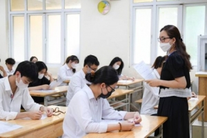 Hôm nay, học sinh lớp 12 bắt đầu thử đăng ký thi tốt nghiệp THPT
