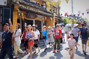 Không tùy tiện tăng giá, ép khách, gây ảnh hưởng xấu đến ngành du lịch