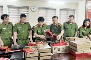 Bộ Công an khen thưởng vụ phá đường dây làm giả thực phẩm chống đột quỵ