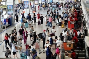 Bộ trưởng Bộ Giao thông Vận tải yêu cầu kiểm soát chặt chẽ giá vé máy bay