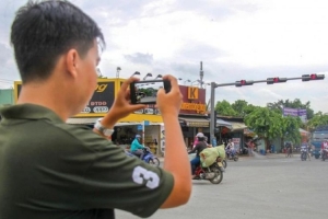 3 đầu mối tiếp nhận thông tin, hình ảnh về hành vi vi phạm giao thông do người dân cung cấp