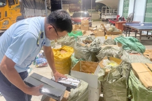 Phú Yên tạm giữ trên 18.000 sản phẩm vận chuyển trái phép