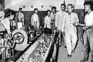 “Tư tưởng Hồ Chí Minh với văn hóa kinh doanh”