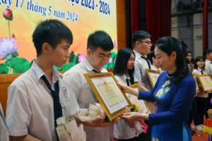 Quảng Ninh tuyên dương 212 học sinh tiêu biểu, xuất sắc năm học 2023-2024