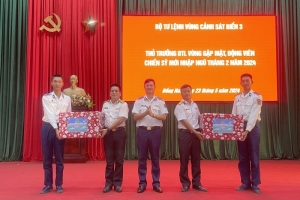 Bộ Tư lệnh Vùng Cảnh sát Biển 3 gặp mặt chiến sĩ mới