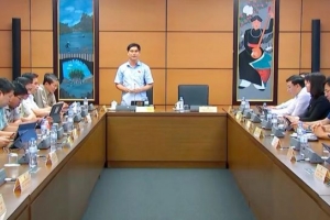 Đại biểu Quốc hội tỉnh Vĩnh Phúc thảo luận về dự án đường cao tốc Bắc – Nam