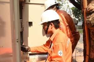Lần đầu tiên tiêu thụ điện toàn quốc vượt 1 tỷ kWh, EVN tiếp tục khuyến cáo sử dụng điện tiết kiệm