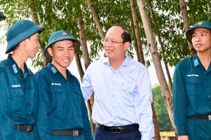 TP.HCM: Thăm, động viên các chiến sĩ mới thi hành nghĩa vụ quân sự