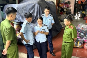 Cục Quản lý thị trường Bắc Giang kiểm tra, xử lý nhiều vụ vi phạm hàng lậu, hàng giả