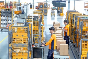 Chung tay chuyển đổi logistics xanh trong thương mại điện tử