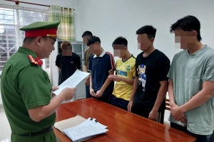 Bắt 6 cầu thủ bóng đá vì nghi vấn cá cược