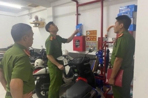 Hà Nội ra quân cao điểm tuyên truyền PCCC: Tăng cường kiểm tra, xử lý vi phạm tại nhà dân và cơ sở kinh doanh