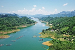 Huyện Tân Lạc phát huy tiềm năng, lợi thế để phát triển du lịch cộng đồng