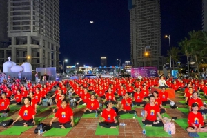 Hơn 1.500 người đồng diễn yoga quốc tế - Đà Nẵng 2024