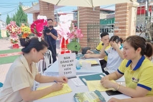 Nhiều người dân Nam Định đăng ký hiến tặng giác mạc