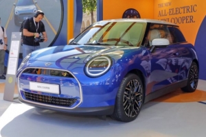 Mẫu xe Mini Cooper mới được sản xuất tại Trung Quốc có nguy cơ phải chịu mức thuế xe điện cao nhất là 38,1% từ EU