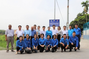 Gắn biển các công trình thanh niên Supe Lâm Thao
