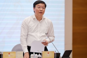 Thứ trưởng Bộ Nội vụ: Trong kỳ lương tháng Bảy, công chức sẽ được nhận mức lương mới