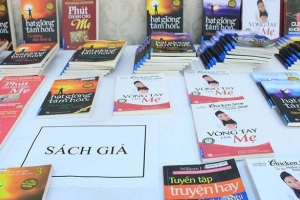 Vận lộn với “cuộc chiến” virut sách giả