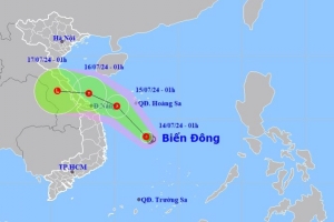 Áp thấp nhiệt đới vào Biển Đông, miền Bắc, miền Trung mưa lớn kéo dài
