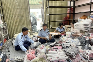Đồng Tháp: Phát hiện 1 vụ buôn bán online không rõ nguồn gốc xuất xứ