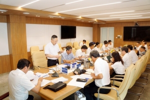 Đoàn công tác của Tổng công ty Điện lực miền Bắc làm việc tại Thanh Hóa