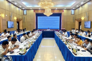 Hoàn thiện dự thảo Báo cáo Kinh tế - Xã hội trình Bộ Chính trị