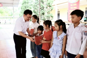 Supe Lâm Thao đồng hành cùng chương trình “Kết nối yêu thương”