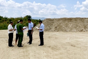Gia Lai tăng cường kiểm tra việc vận chuyển trái phép khoáng sản