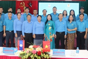 Trao đổi kinh nghiệm giữa công đoàn hai tỉnh Thanh Hóa - Hủa Phăn